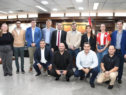 Más de 3 mil personas disfrutaron de la celebración del “Día del Cuarteto” en el Teatrino del Subnivel