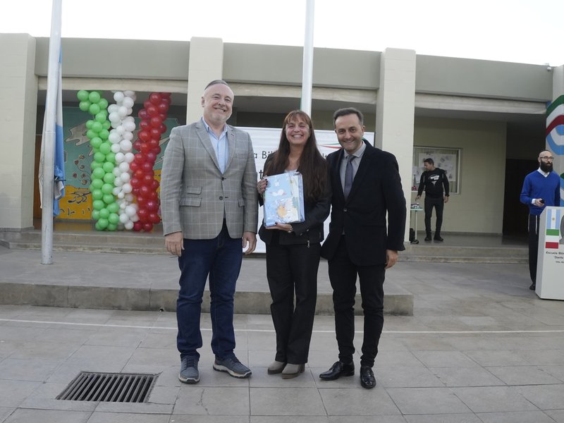 Accastello participó del acto del Día del Inmigrante Italiano en la Escuela Dante Alighieri