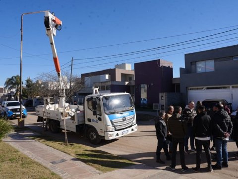 Barrio Mariano Moreno: con 130 nuevas luminarias, avanza el programa "Villa María 100% LED"