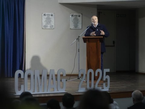 Accastello participó de la apertura del cuarto Foro de Comunicación Agropecuaria