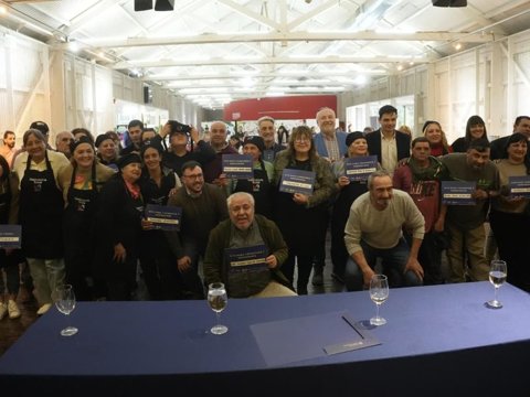 El municipio entregó kits a merenderos y comedores