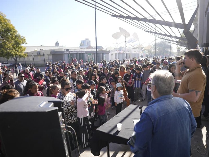 Cientos de familias de Villa María y la región participaron del festejo por el Día de las Infancias en el Parque de la Vida