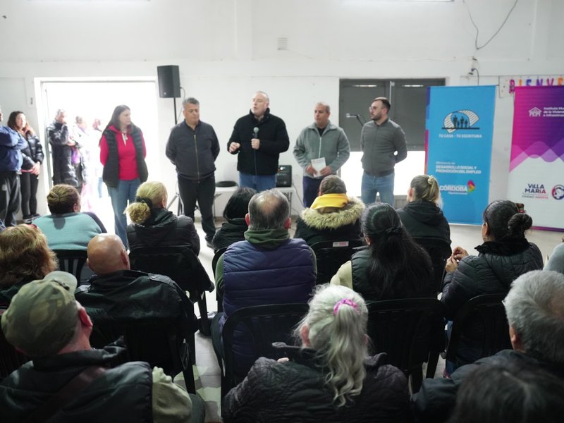 120 familias de barrio San Nicolás podrán acceder a la escritura de sus viviendas