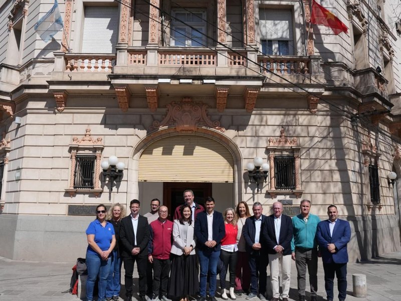 Ciudad Abierta: autoridades locales recibieron a una comitiva académica de la República de Vietnam