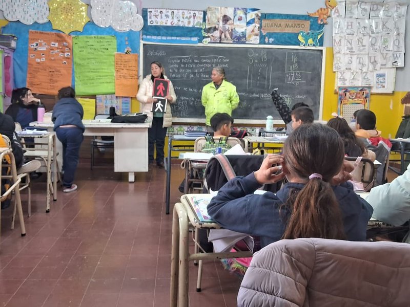 Casi dos mil estudiantes de distintos niveles participaron de talleres de educación vial en el primer semestre