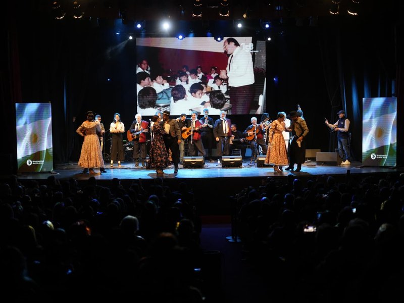 "Te Cantamos Villa María": la ciudad se vistió de gala para celebrar el 158º aniversario