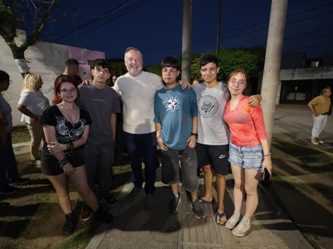 Los barrios Lamadrid y Las Playas ya cuentan con el 100% de luces led