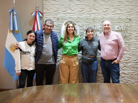 Accastello recibió a Juliana Basualdo tras su pelea en Estados Unidos