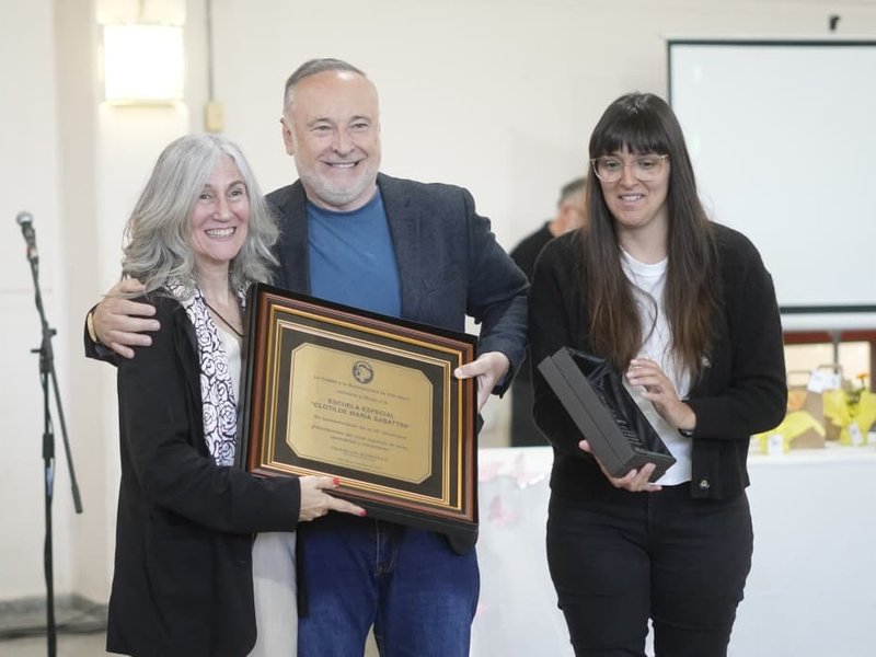 Se realizó un emotivo acto por el 60° aniversario de la escuela especial “Clotilde María Sabattini”