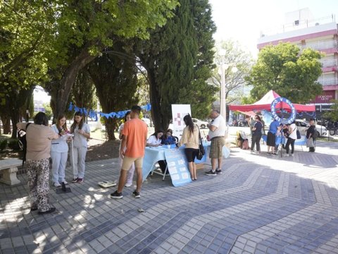 Día Mundial de la Diabetes: se realizó una jornada de concientización en Plaza Centenario