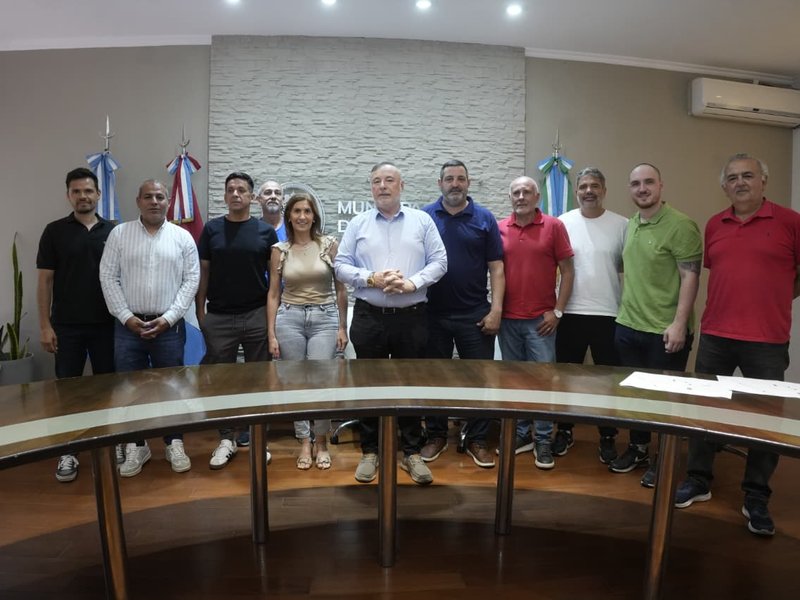 Comienza la obra de limpieza, cerramiento y mejoras integrales en el nuevo predio deportivo de Las Acacias