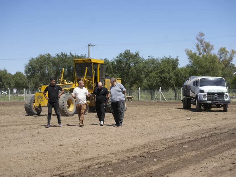 El nuevo predio deportivo de barrio Las Playas alcanza un 80% de ejecución