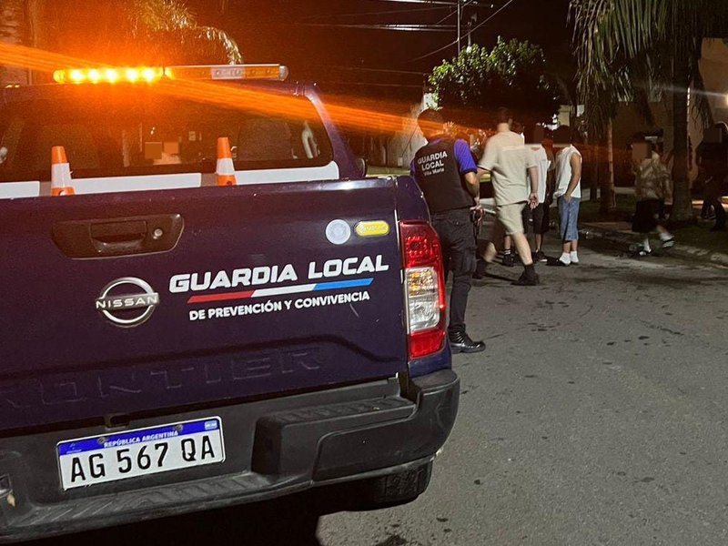 Se desarticuló una fiesta clandestina con más de 200 menores en barrio Palermo