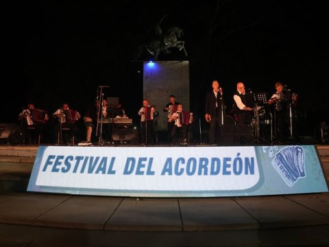 Más de 3.500 personas participaron de la 21° edición del “Festival del Acordeón”