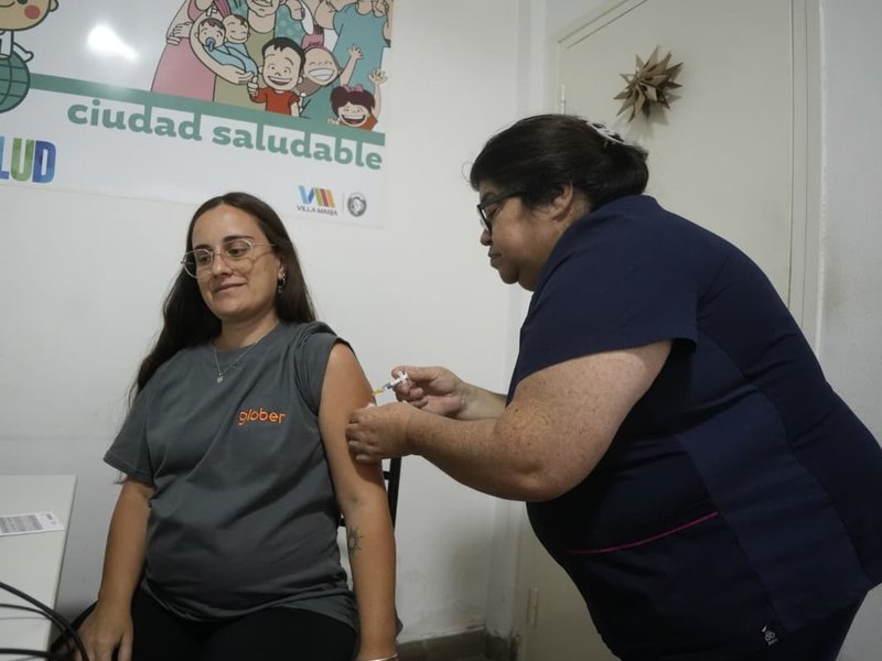 Continúa la campaña de vacunación contra el Virus Sincicial Respiratorio dirigida a embarazadas