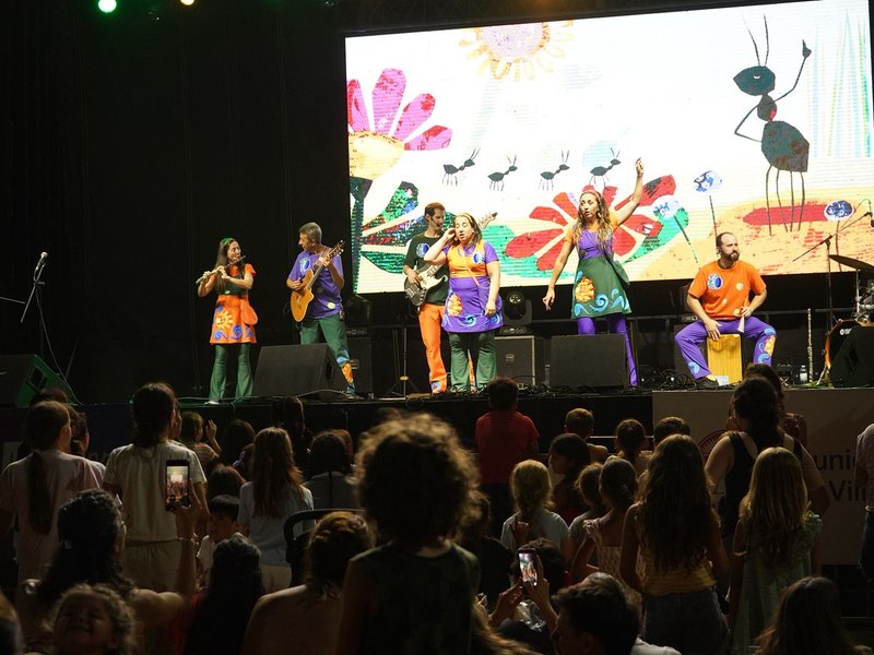 Más de 4.000 personas disfrutaron del “Festival Infantil”