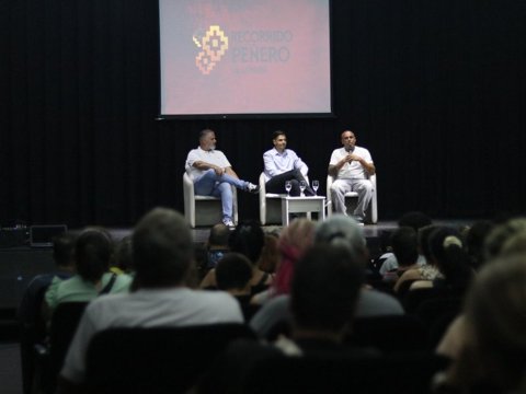 El municipio se reunió con más de 200 emprendedores que participarán del “Recorrido Peñero”