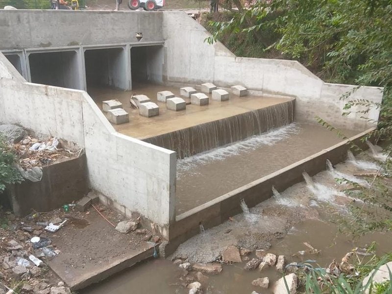 La obra del nuevo desagüe pluvial de Barrancas del Río se encuentra en su etapa final