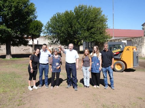 VM Piensa y Propone: por resultar ganadora en la categoría “En el barrio”, ya se ejecutan trabajos de mejoras en el patio de la Escuela Nicolás Avellaneda