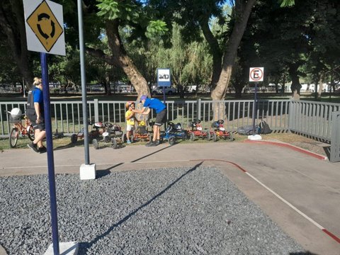 Educación vial en la pista infantil de Plaza Pedro Viñas