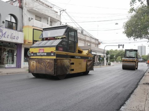 Repavimentación en el microcentro: finalizadas las tareas, a primera hora del lunes se habilitarán las calles General Paz y Buenos Aires