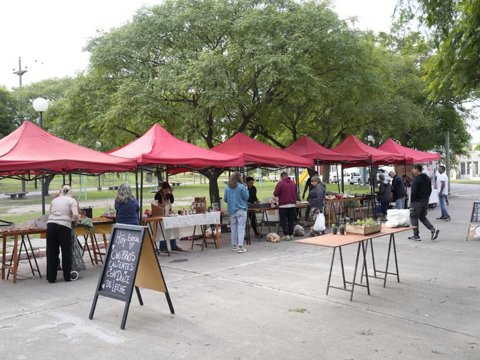 El Mercado de Abaratamiento llega mañana a barrio Trinitarios