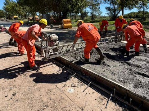 La pavimentación de Avenida Savio alcanza un 85% de avance