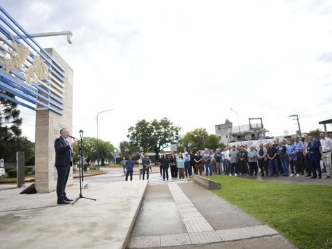 Con los hijos de los veteranos como protagonistas, Villa María conmemoró Malvinas