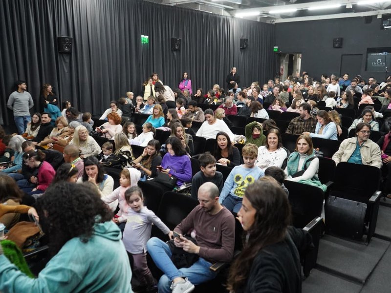 A sala llena, dio inicio el Ciclo Bonino