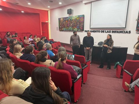 El municipio dictó una capacitación sobre registros sanitarios alimentarios a productores y emprendedores