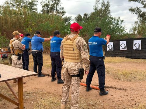 Escuela de Oficiales: agentes de Guardias Locales de Villa María y la región se capacitaron en el uso de armas de letalidad reducida