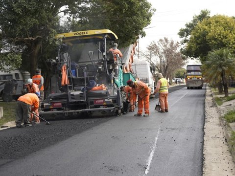 Plan 500 Cuadras: se pavimentaron 8 cuadras en Barrio Industrial