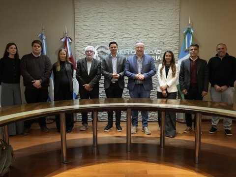 Accastello recibió a autoridades del Clúster de Petróleo, Gas y Minería de Córdoba para fortalecer vínculos con el sector productivo