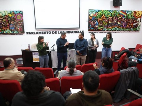 Productores hortícolas participaron de una capacitación sobre el uso seguro de equipos de pulverización