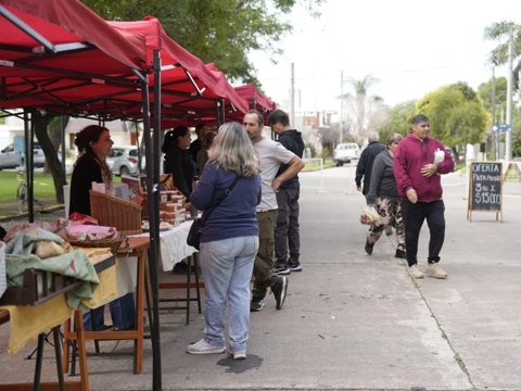 Esta semana el Mercado de Abaratamiento llega a los barrios Nicolás Avellaneda y Roque Sáenz Peña