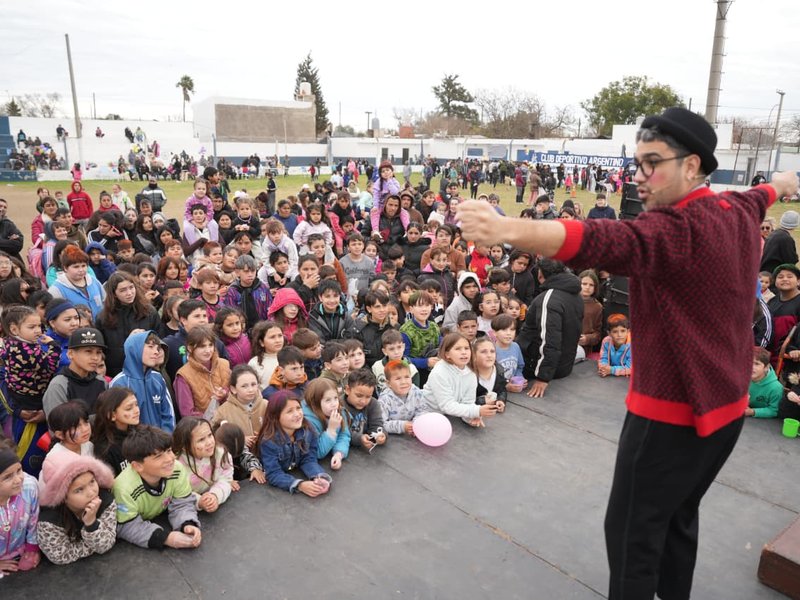 Accastello participó de los festejos por el mes de las infancias en el Club Deportivo Argentino