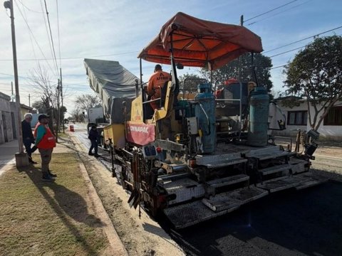 El Plan 500 Cuadras mantiene activos distintos frentes de pavimentación en la ciudad