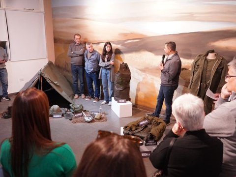 Se inauguró la muestra “Los días de Malvinas” en el museo municipal Malvinas Argentinas