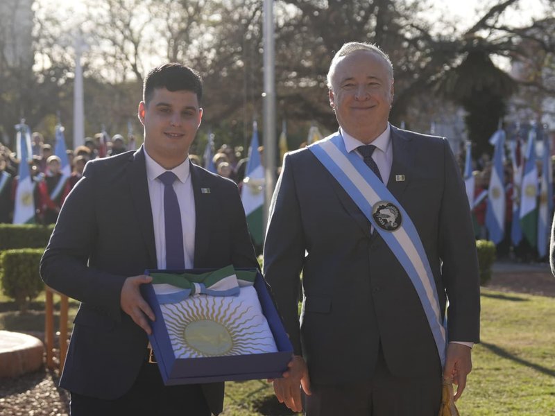 El municipio conmemoró el día de la bandera de Villa María y el 111° aniversario de la declaración como ciudad