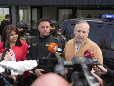 Megaoperativo contra el narcomenudeo: al menos 10 personas detenidas y 34 allanamientos en distintos barrios