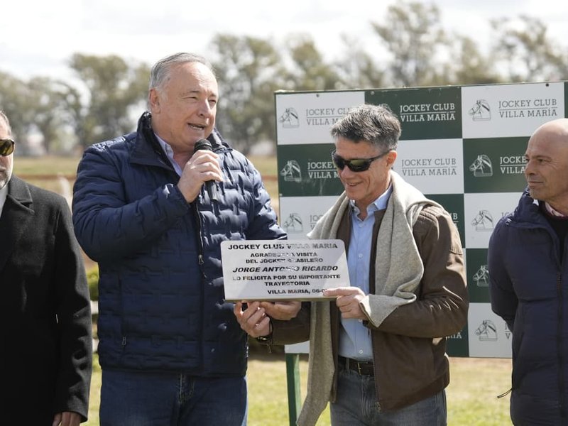 Turf: Villa María vivió el Gran Premio 159° Aniversario en el Jockey Club