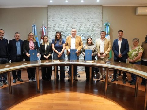 El municipio articula con El Carlón y Tonadita para fortalecer la inclusión laboral de personas con discapacidad