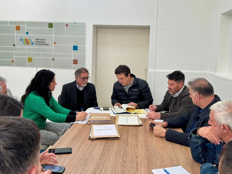 Se abrieron los sobres de la licitación para la obra de desagües pluviales que beneficiará a los barrios Las Acacias, Mariano Moreno y Vista Verde