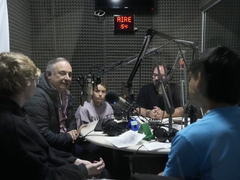Accastello acompañó la segunda emisión del programa radial del Concejo Deliberante Estudiantil