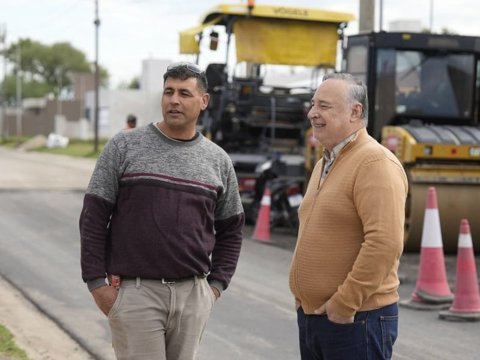 Plan 500 Cuadras: se trabaja en la pavimentación de 400 metros en Portal de Buenos Aires
