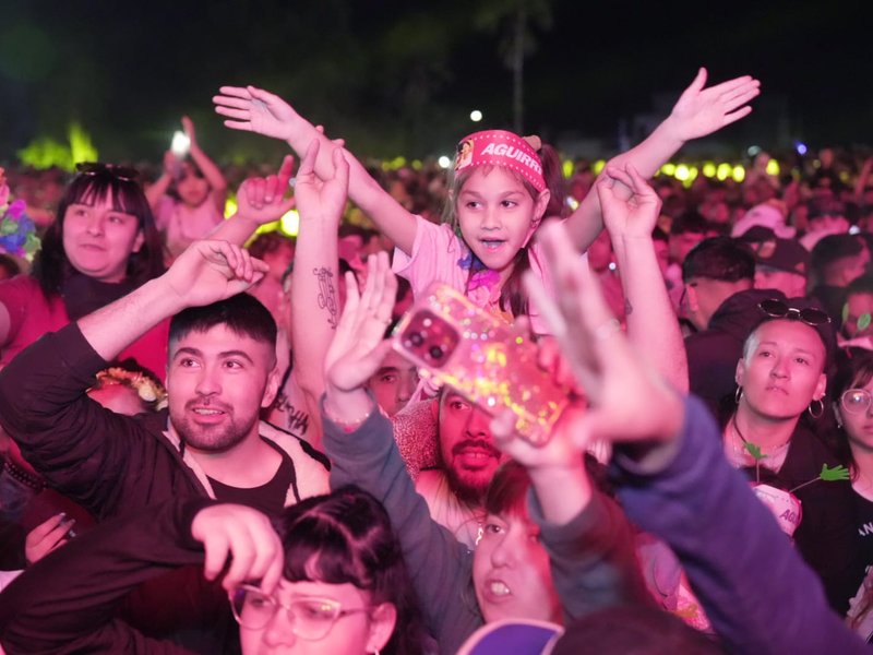 Primavera Live: más de 20 mil personas celebraron el día de la primavera en la costanera
