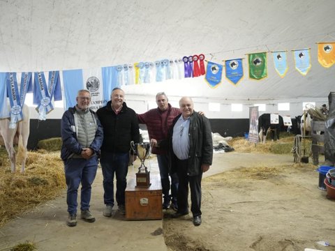Accástello participó de la premiación de Holando en la Mega Exposición del Centro Argentino