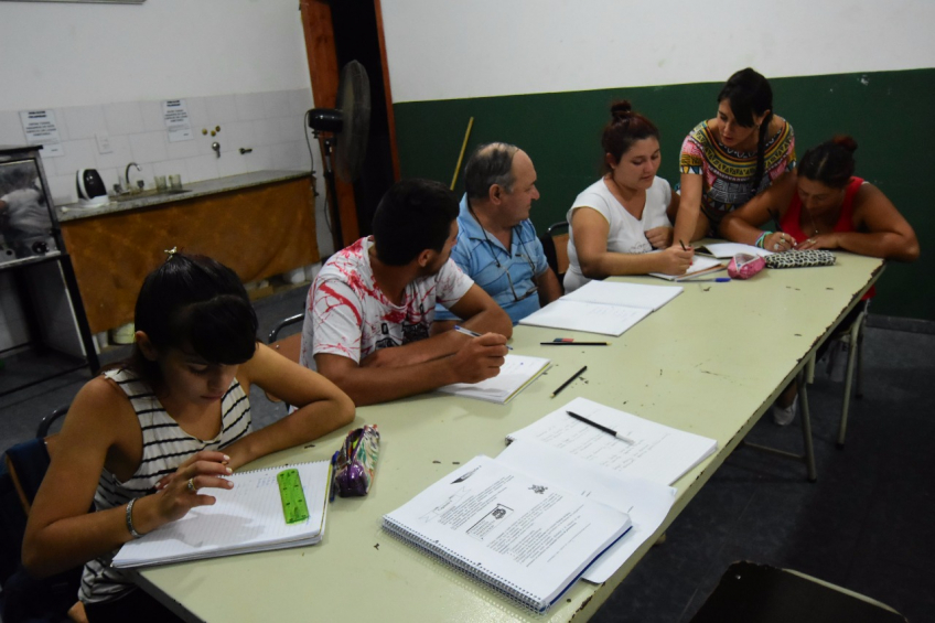 Villa María: Abren las inscripciones para jóvenes y adultos que quieran concluir sus estudios primarios y secundarios
