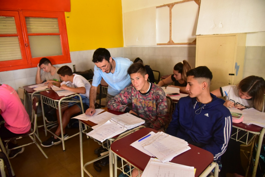Villa María: En el taller de apoyo escolar, más del 60% de chicas y chicos aprobaron las materias en los exámenes de febrero-marzo