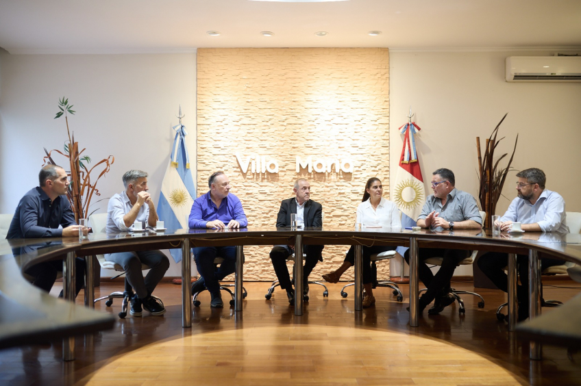 Villa María: El intendente Accastello recibió a representantes del sector privado de salud